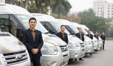 Xe Luxury Van 10 -12 -19 -29 chỗ cho thuê tại Hà Nội
