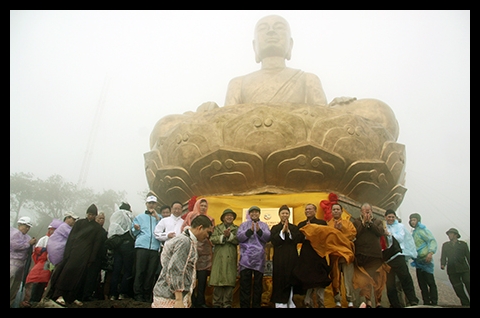 Tour du lịch Chùa Ba Vàng - Chùa Yên Tử 