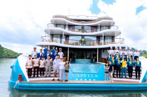 Du lịch Cát Bà trên du thuyền 5 sao Capella Cruise