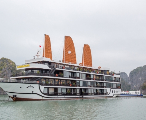 Du thuyền 5 sao Laregina Grand Cruise 2 ngày 1 đêm