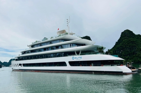 Du thuyền Elite of the Seas 6 sao – Đỉnh cao nghỉ dưỡng xa hoa tại Vịnh Hạ Long & Lan Hạ