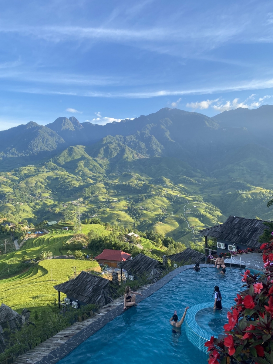 The Mong Village Resort Trải nghiệm văn hóa dân tộc H’mong lần đầu tiên tại Sapa