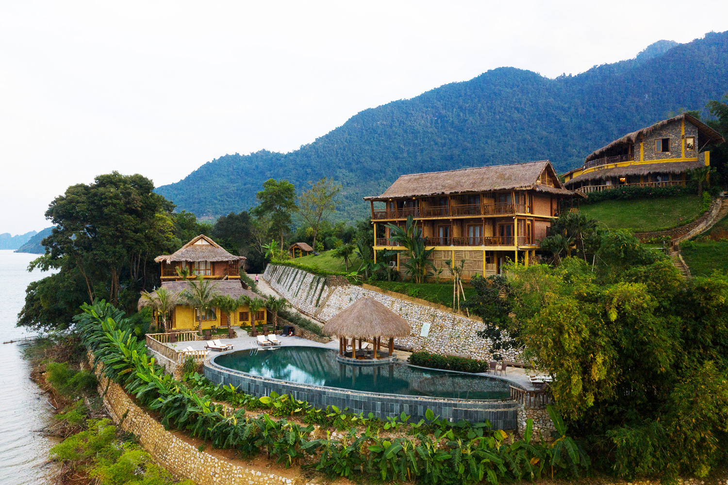 Mai Chau Hedaway