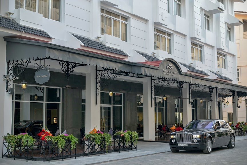Khách sạn Pardise suite