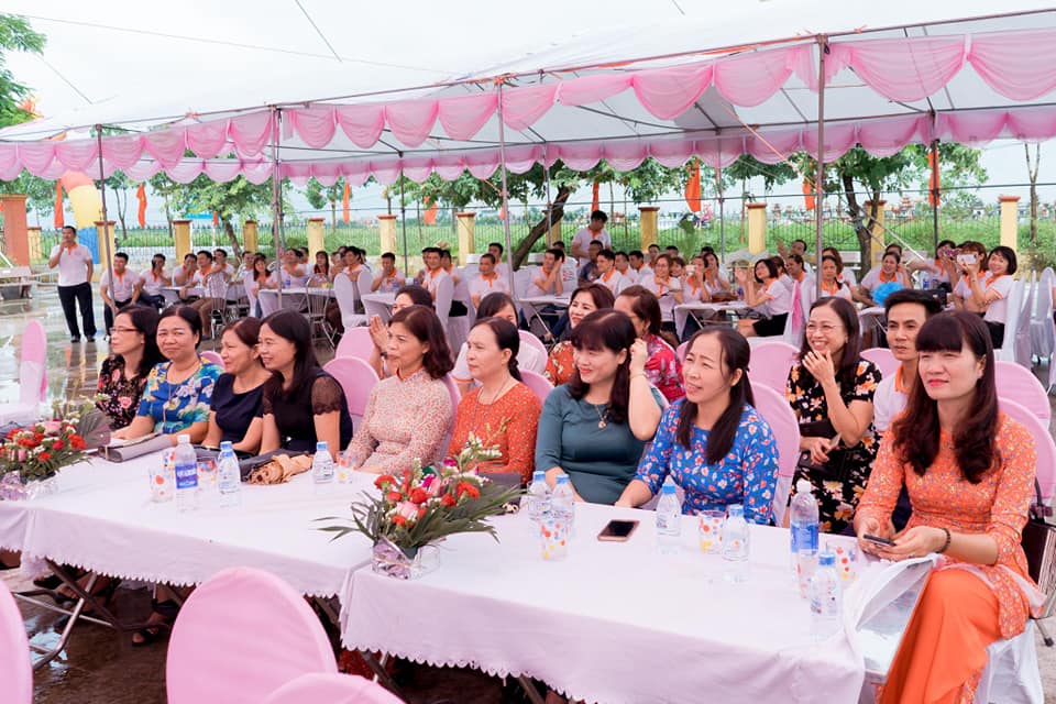 Khóa 1995 - 1999 THCS Hòa Bình