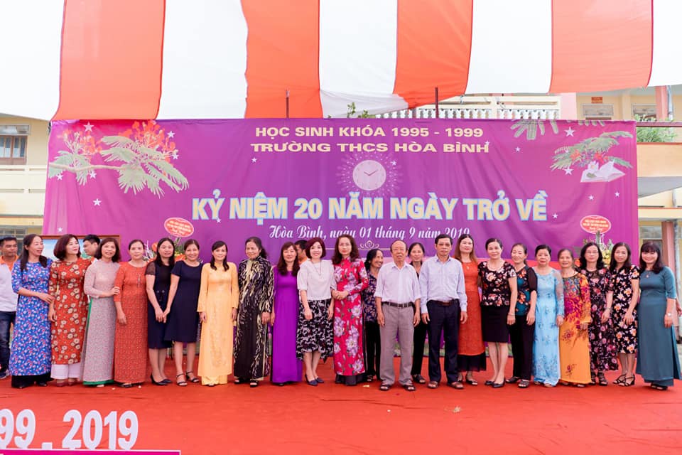 Khóa 1995 - 1999 THCS Hòa Bình