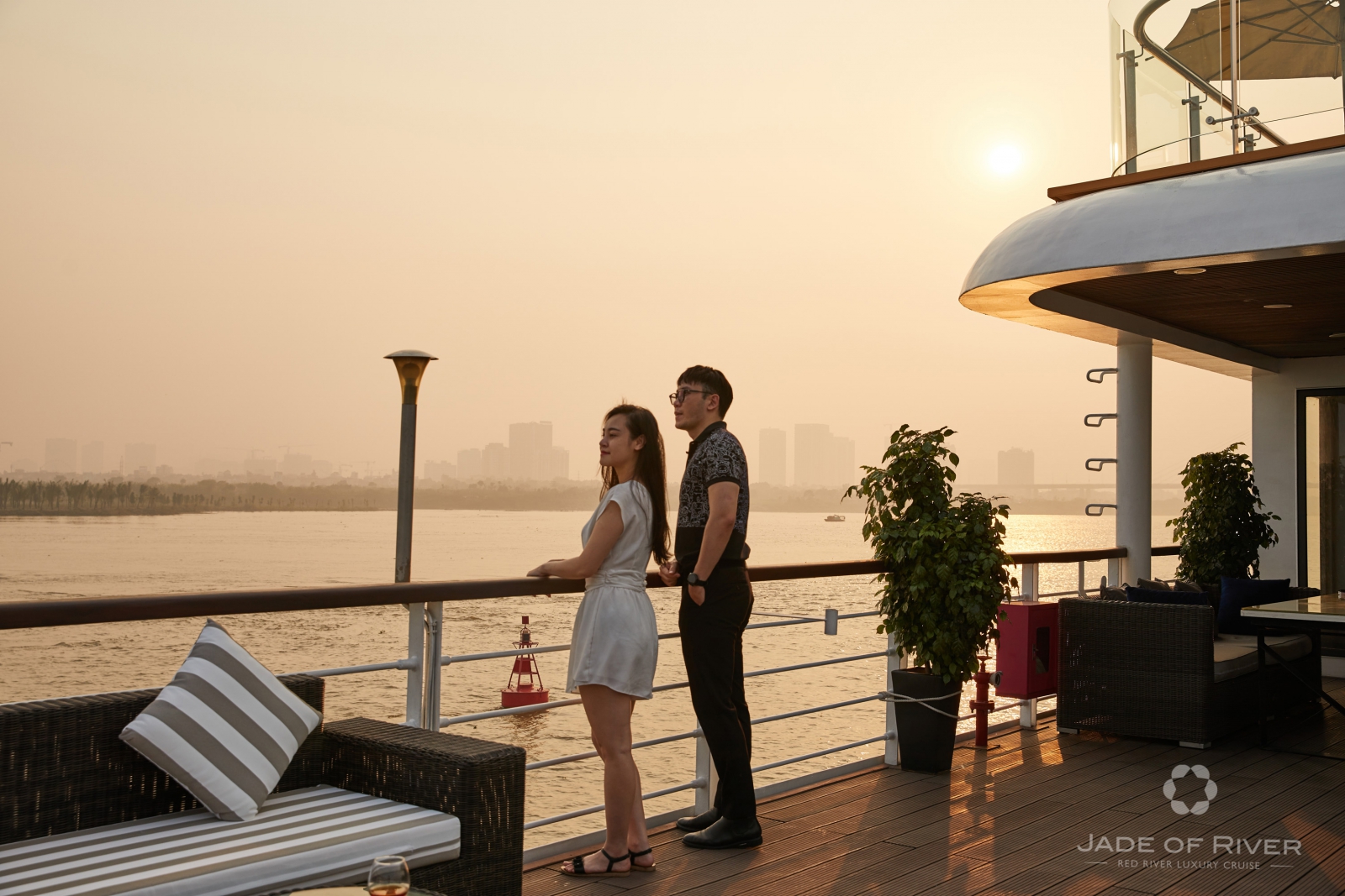 Du thuyền Jade of River - Your Vacation Travel