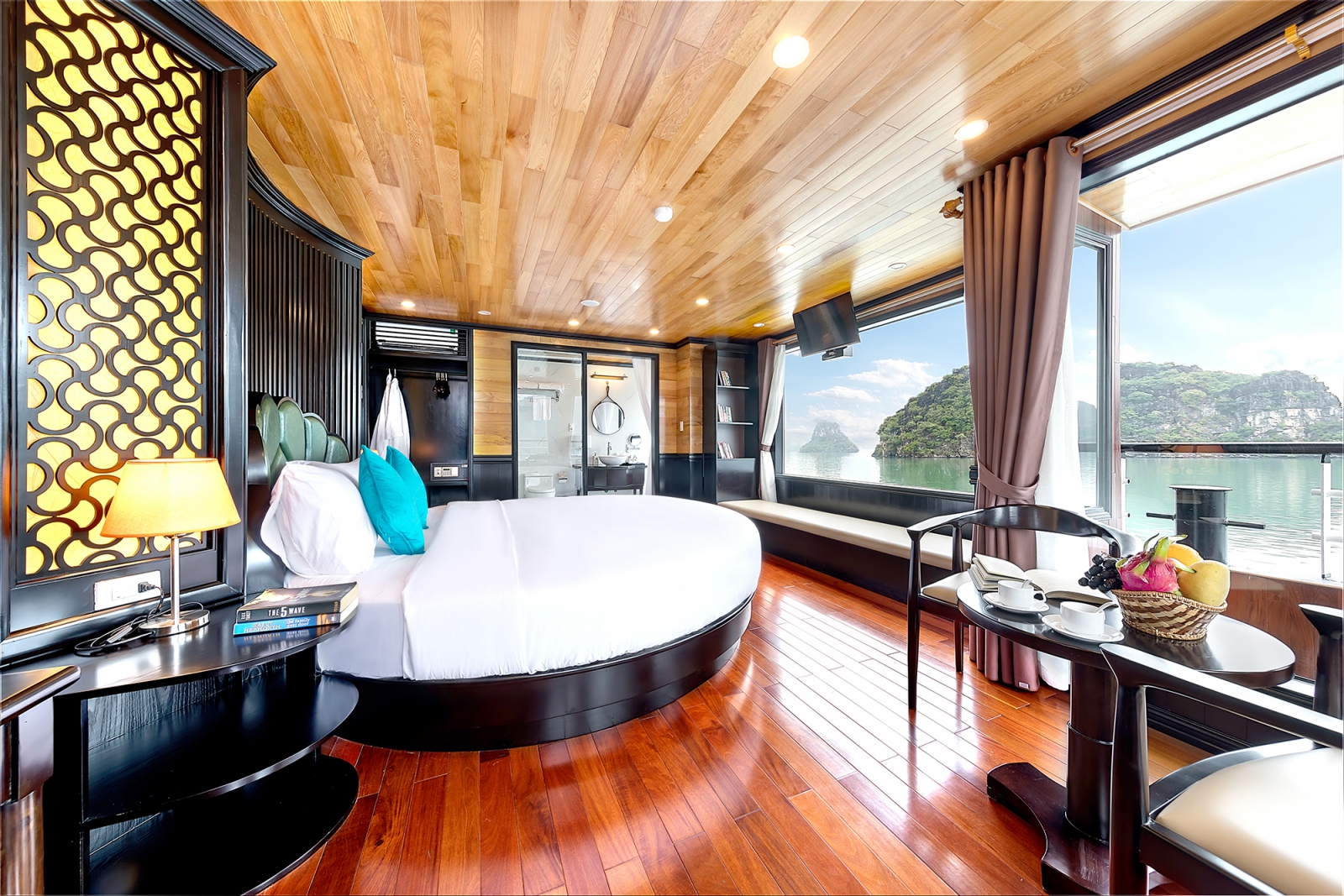 La Casta Cruise